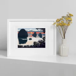 Amanecer en Bai Tu Long Giclée Print