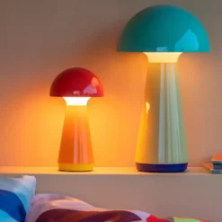 Bobbi Lamp Coral