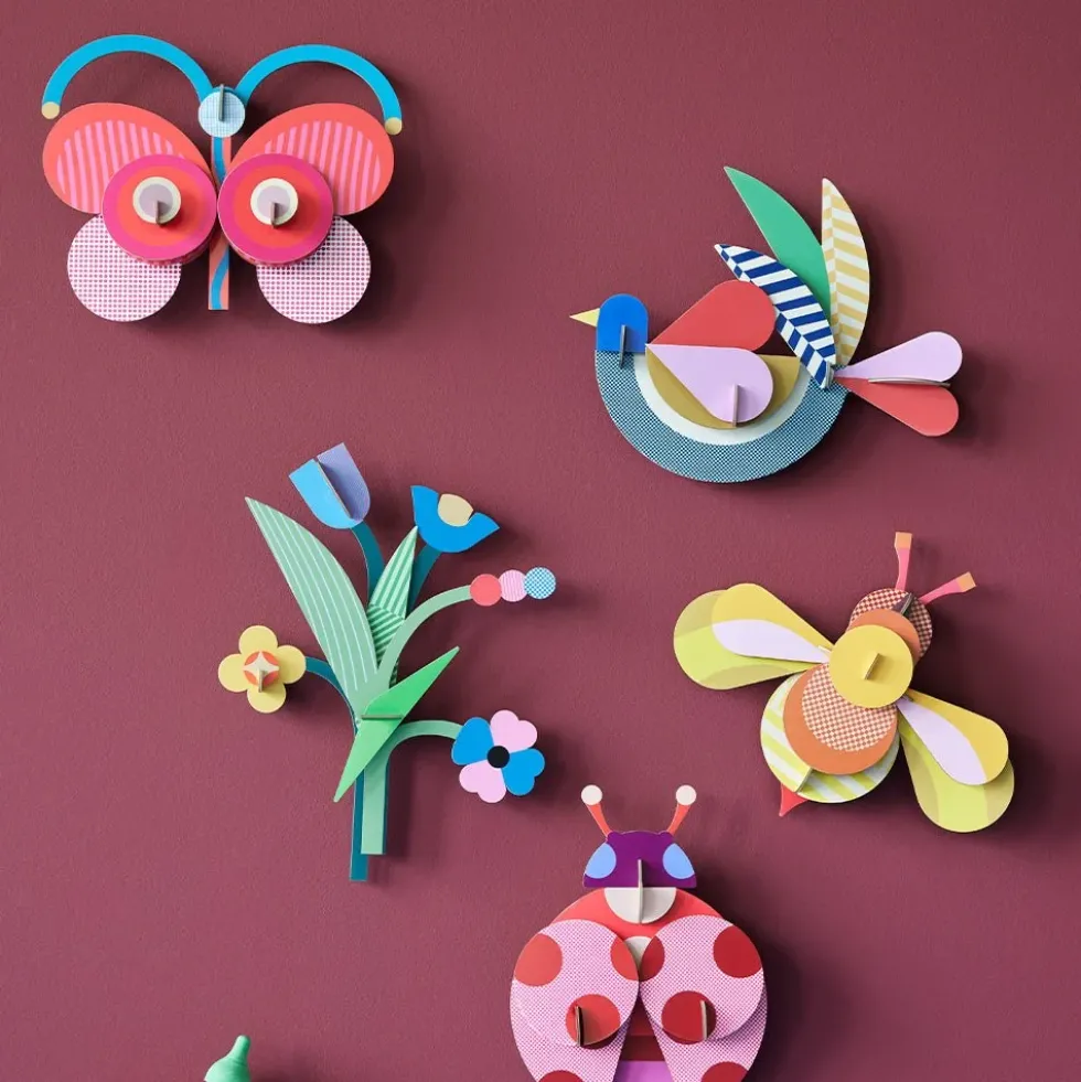 Capsule Collection - Candy Bee