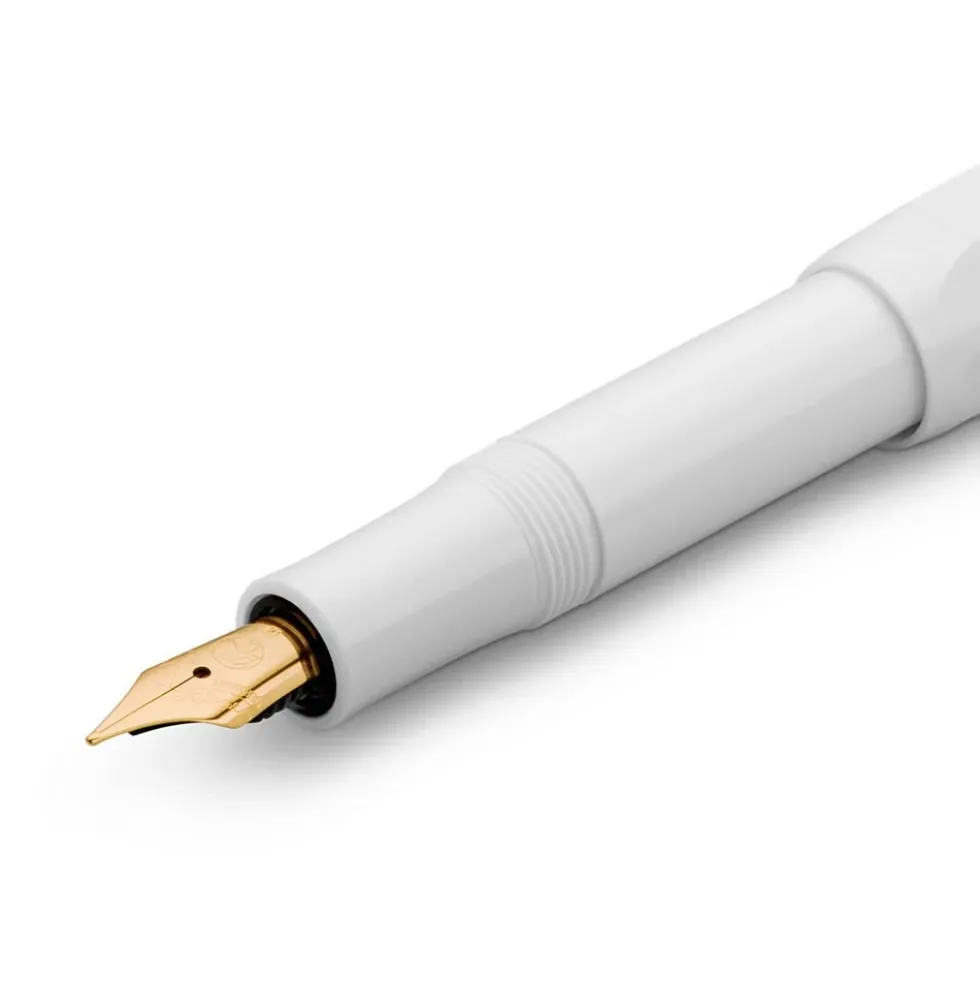 Classic Sport Fountain Pen White