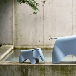 Eames Elephant Small Celestial Blue RE 2025 New Edition