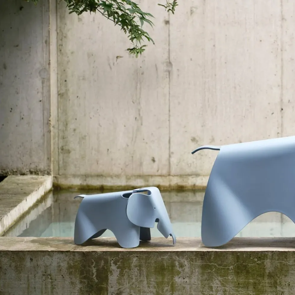 Eames Elephant Small Celestial Blue RE 2025 New Edition