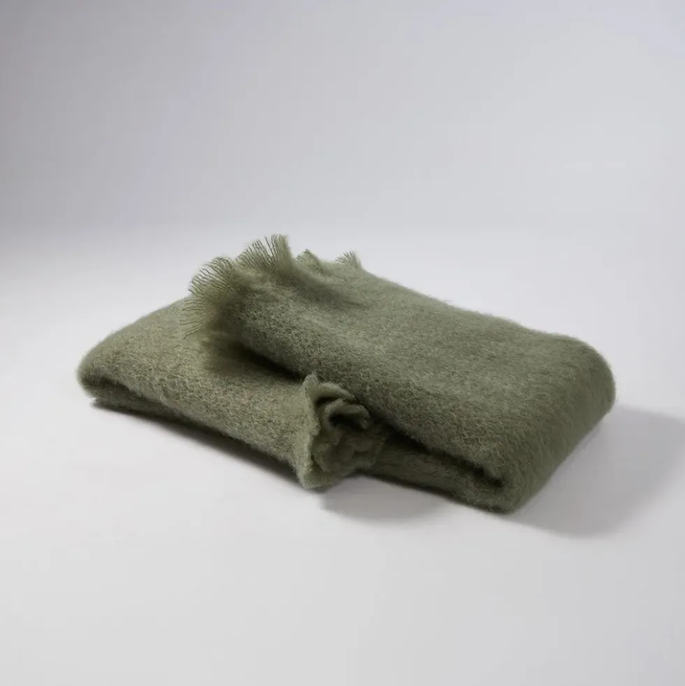 Foulard Mohair Olive Green 604 18x170