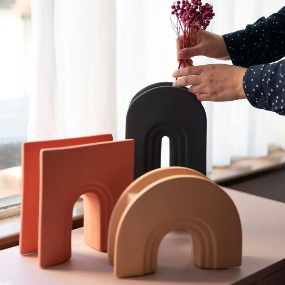 Handmade Nordic Terracotta Vases Dodeca