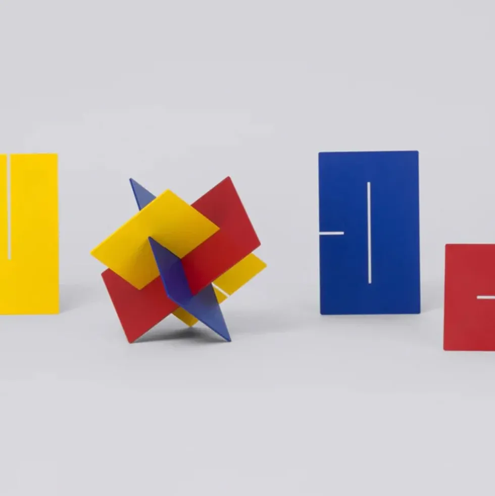 Ico Sculpture Mondrian