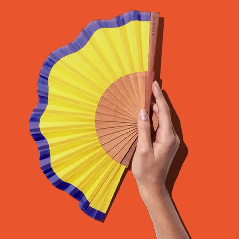 Mini Fluid Shapes Fan
