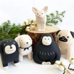 Pole Pole Wooden Animal Dachshund White