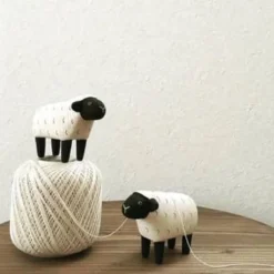 Pole Pole Wooden Animal Sheep