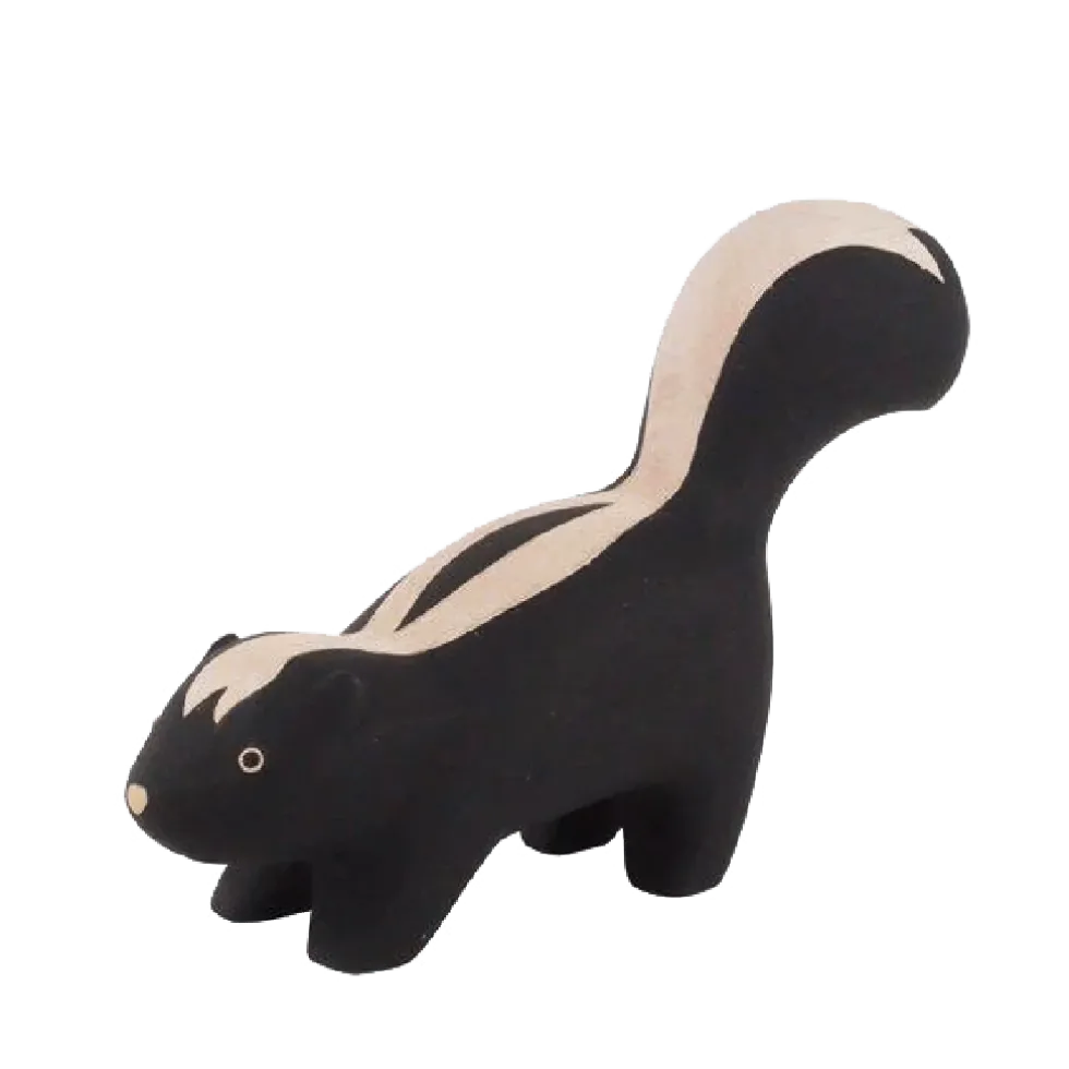 Pole Pole Wooden Animal Skunk