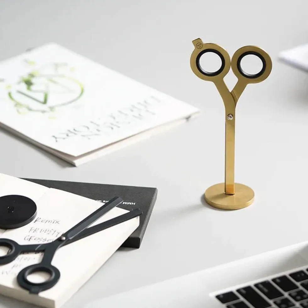 Scissors Black