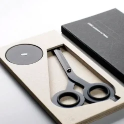 Scissors Black