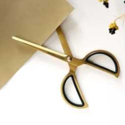 Scissors 8