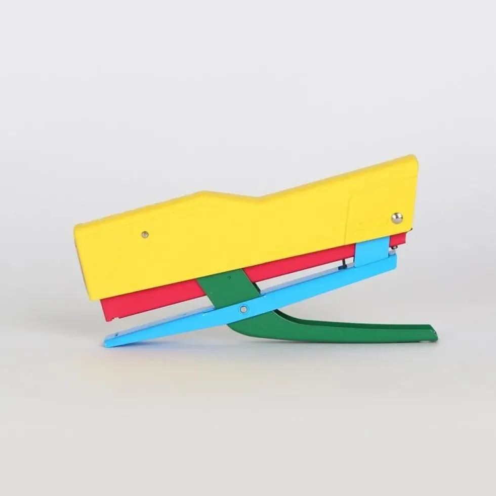 Stapler 590/15 Multicolor