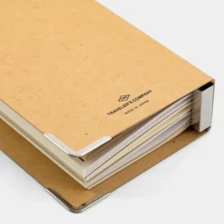 TRAVELER'S notebook Recambio 016 Archivador para recambios de Tamaño Pasaporte
