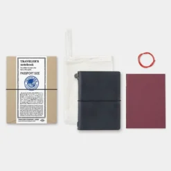 TRAVELER'S notebook - Tamaño Pasaporte Negro