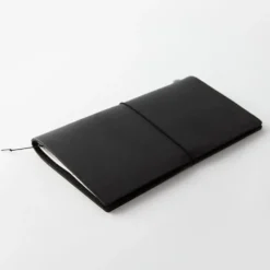 TRAVELER'S notebook - Tamaño Regular Negro