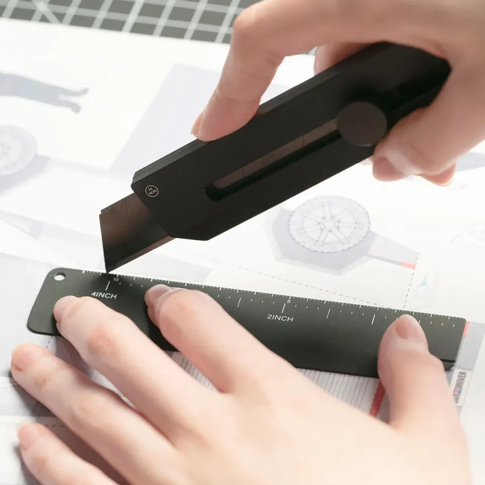Utility Knife Black