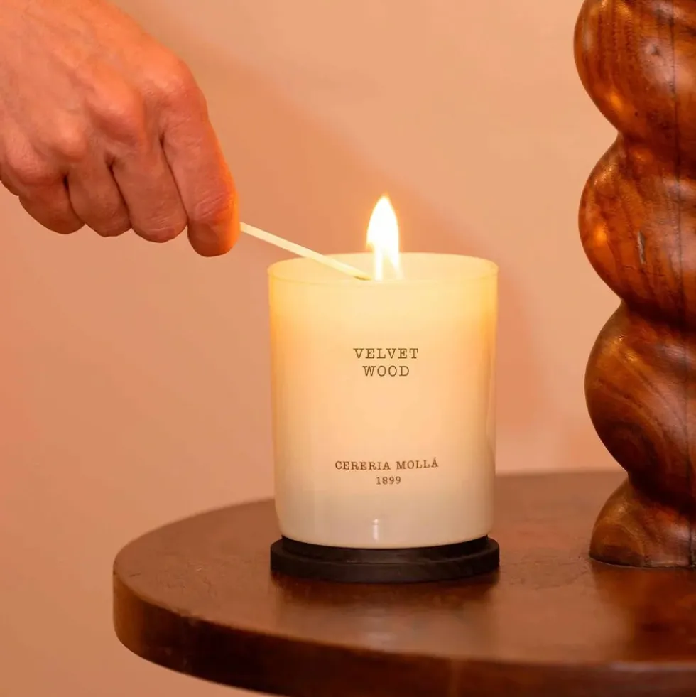 Velvet & Wood Premium Candle 230g