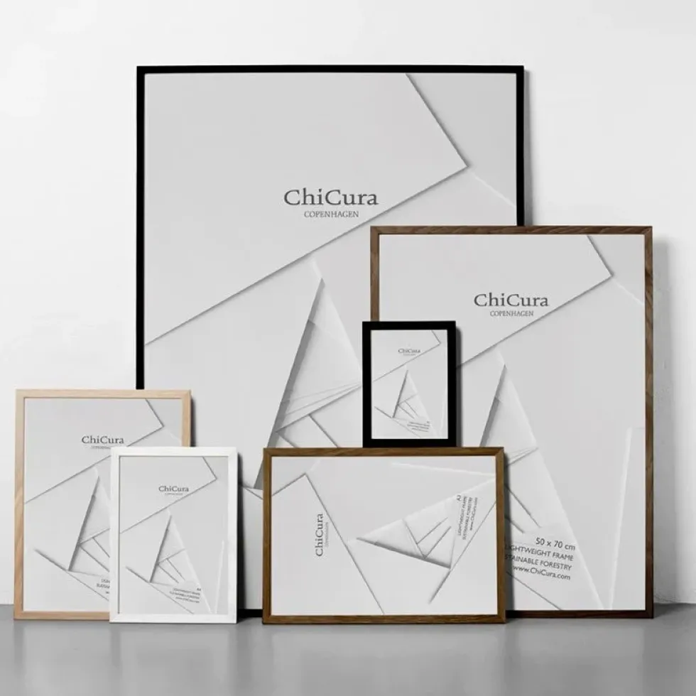 Wooden Frame 22x22 Glass Black